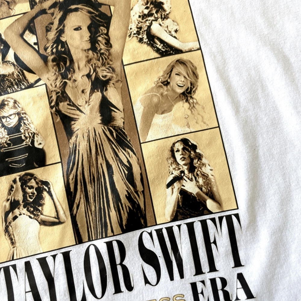 Vintage Taylor Swift Fearless Era Graphic Tee Shirt - Picture 10 of 15